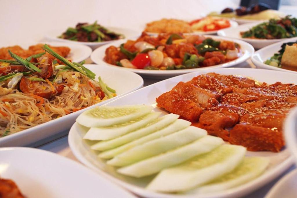 Alfa Hotel Yangon Dış mekan fotoğraf
